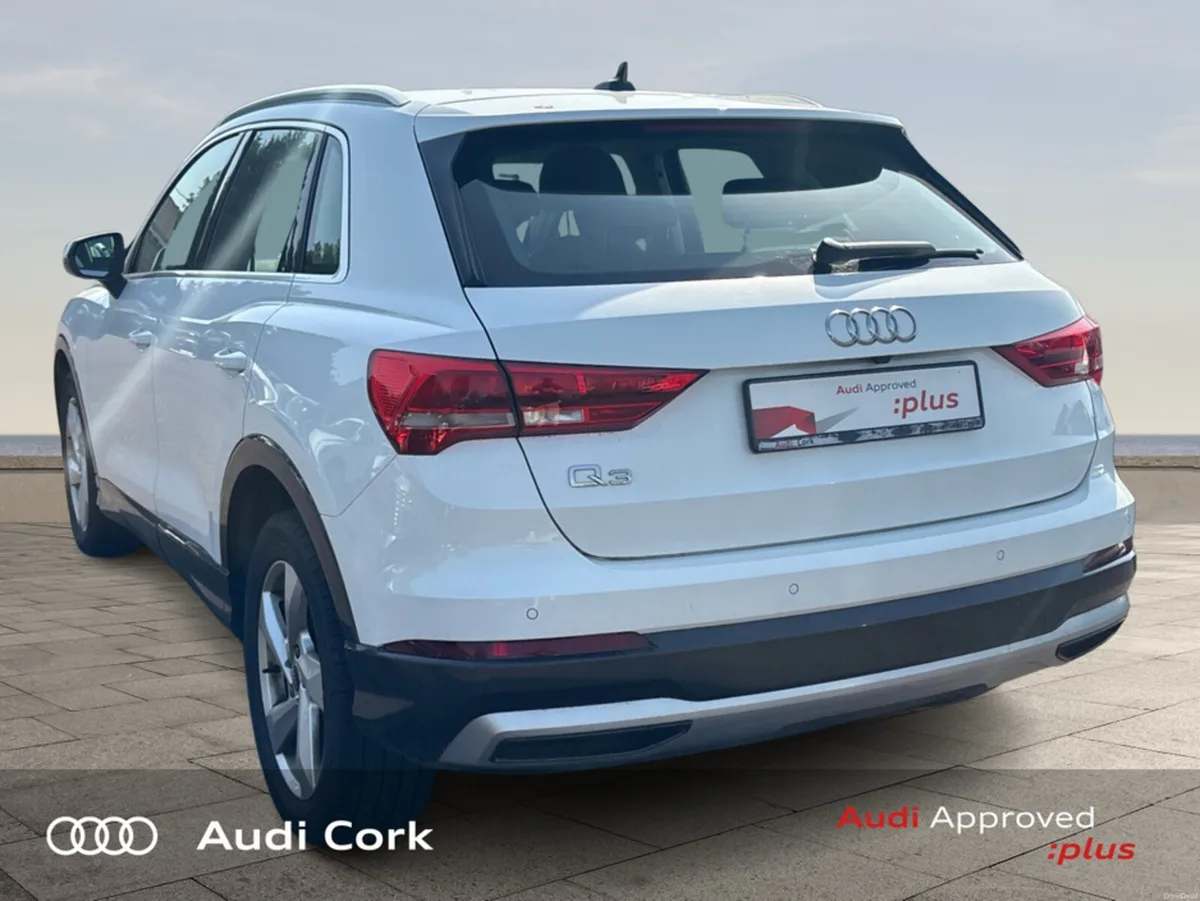 Audi Q3 2.0 35TDI 150BHP SE AUTOMATIC WITH COMFORT - Image 5