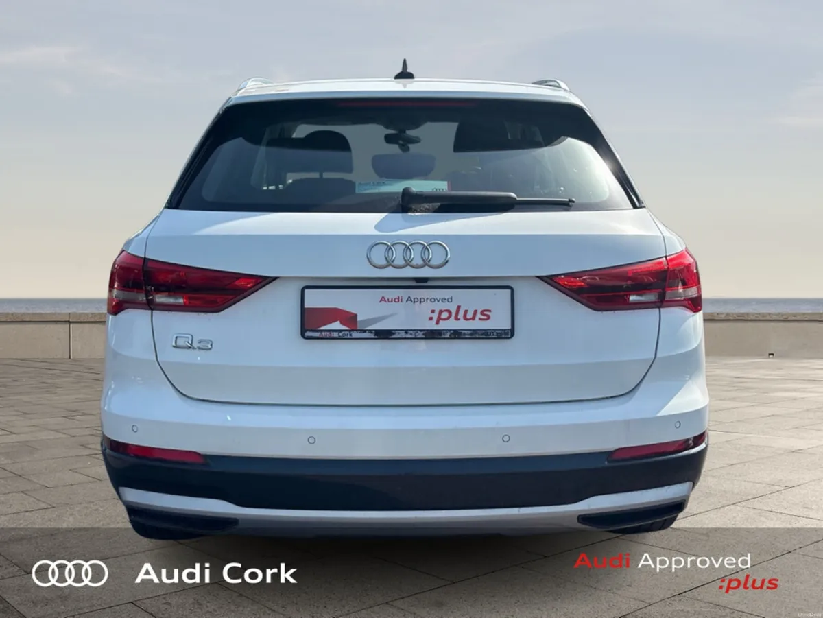 Audi Q3 2.0 35TDI 150BHP SE AUTOMATIC WITH COMFORT - Image 6