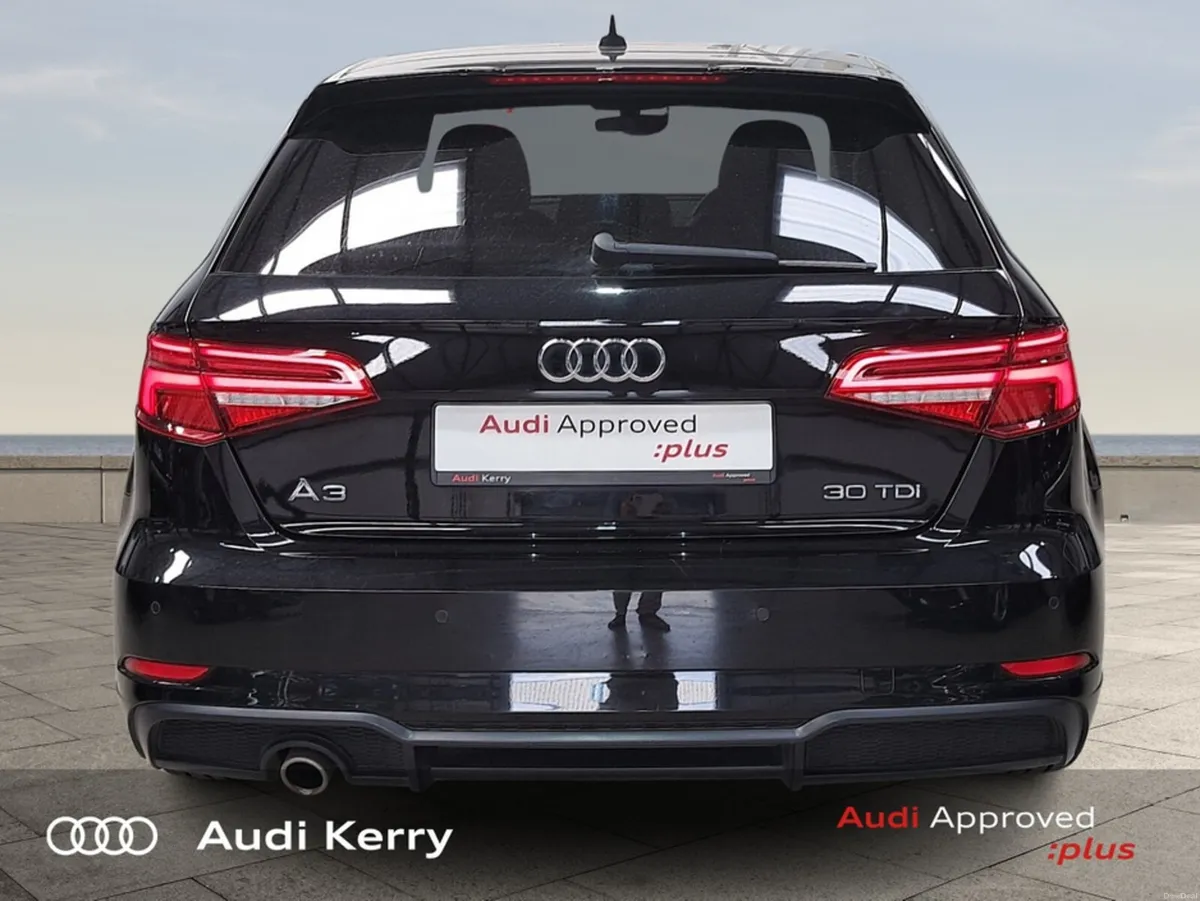 Audi A3 1.6TDI 116BHP S-LINE BLACK EDITION - Image 6