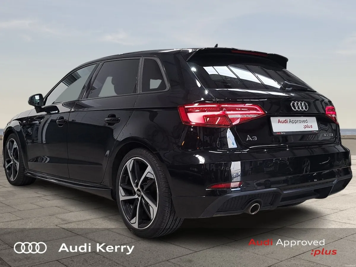Audi A3 1.6TDI 116BHP S-LINE BLACK EDITION - Image 5