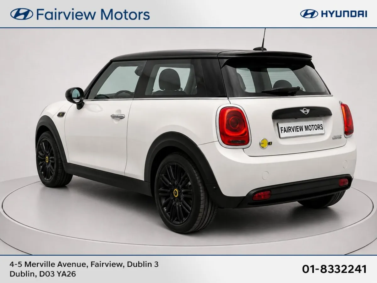 Mini Cooper ELECTRIC LEVEL 2 ** ONLY 6500 KMS ** - Image 3