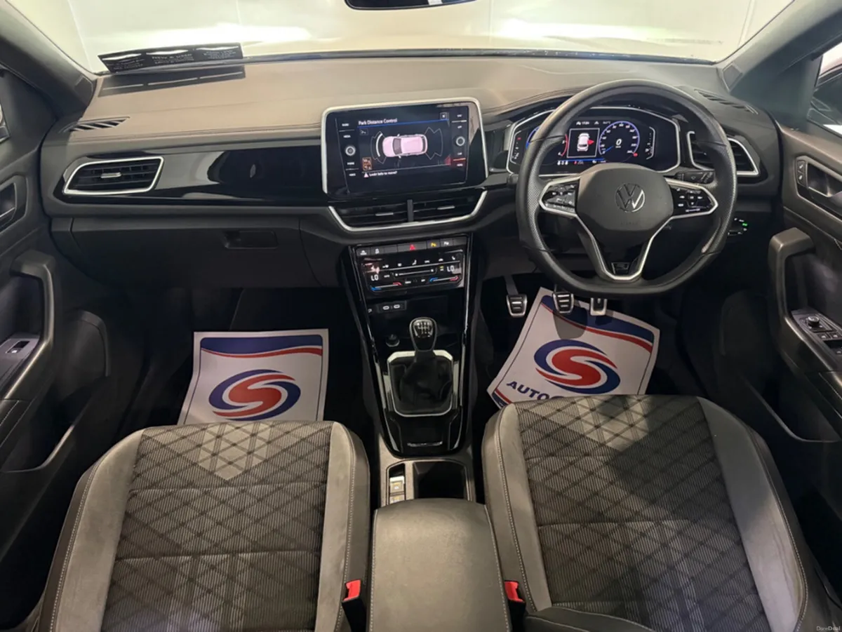 Volkswagen T-Roc R-LINE 2.0 TDI MANUAL 6SPEED FWD - Image 3