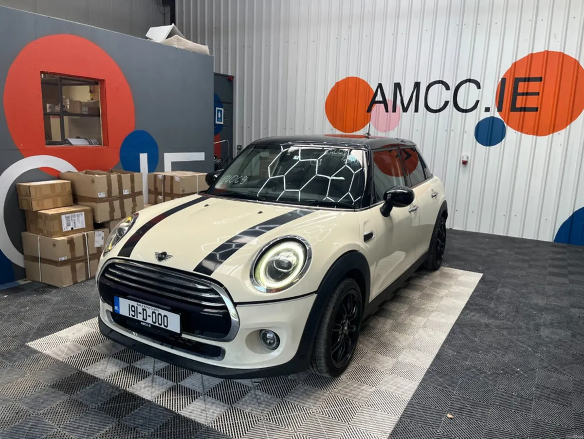 Mini Cooper 2019 MINI COOPER 1.5 AUTOMATIC / CRUIS - Image 5