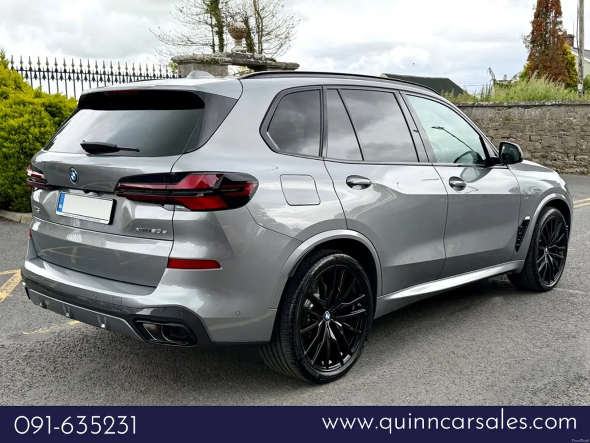 BMW X5 50e M-SPORT AUTO X-DRIVE==HIGH SPEC== - Image 3