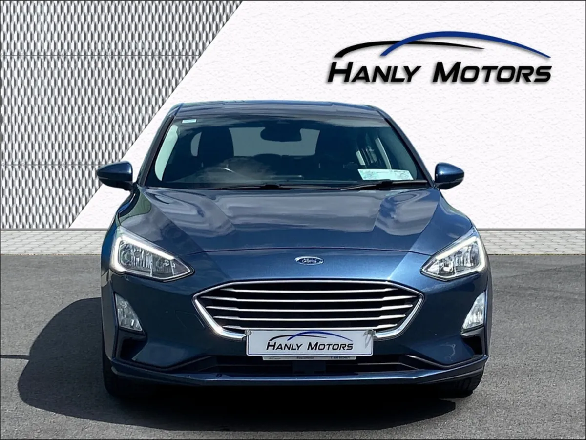 Ford Focus 1.0T ZETEC 5DR T ECOBOOST 100PS 1.0 - Image 2