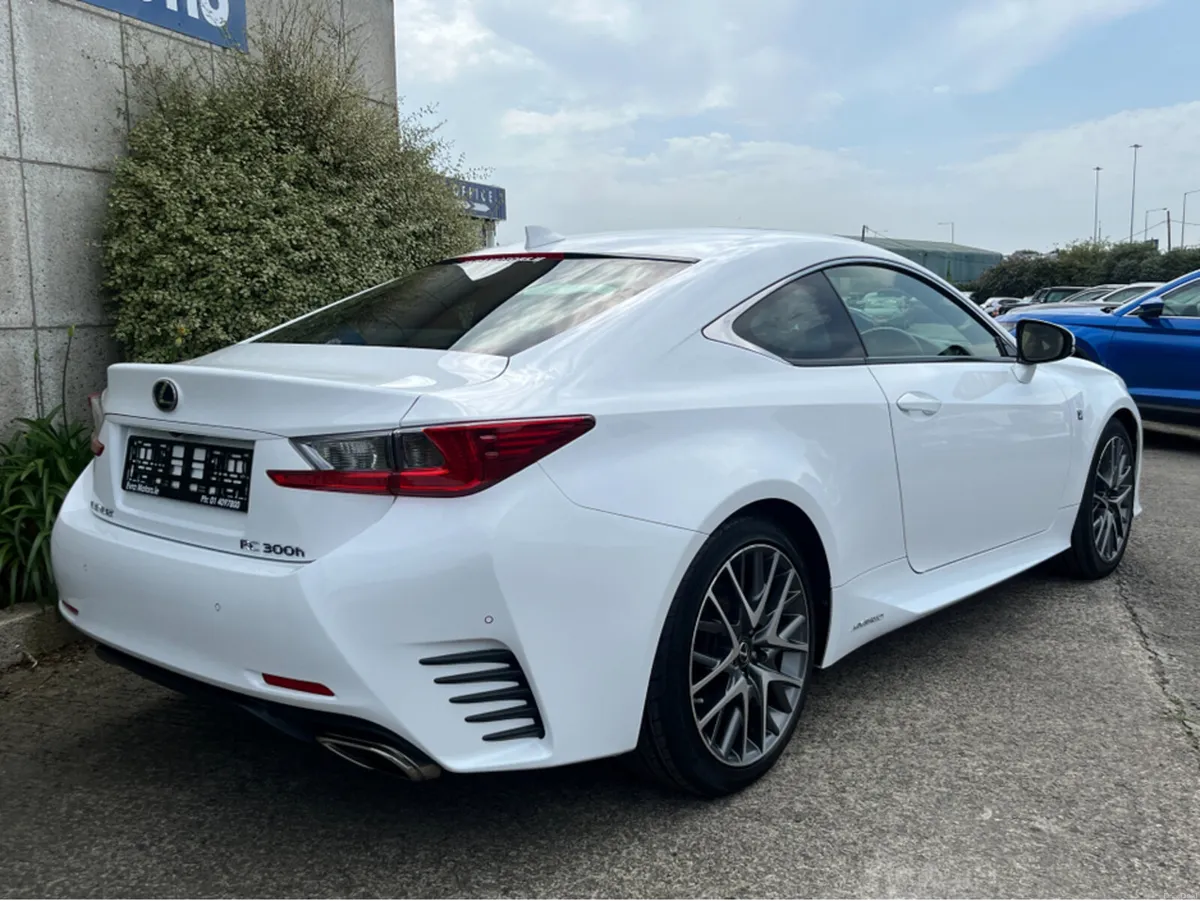 Lexus RC F SPORT AUTOMATIC HYBIRD 2.5 PETROL //HIG - Image 4