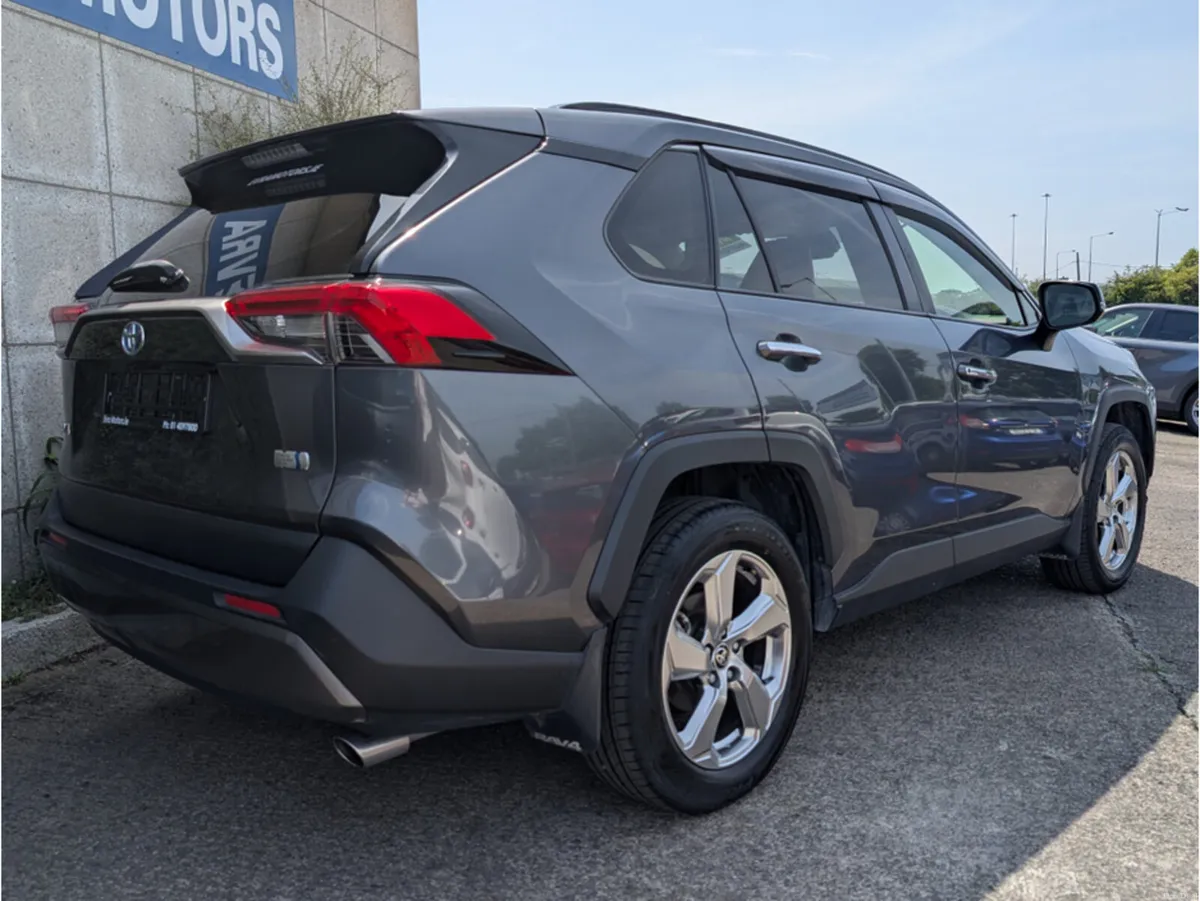 Toyota RAV4 G HYBRID 4WD AUTOMATIC 2.5 PETROL //HI - Image 6