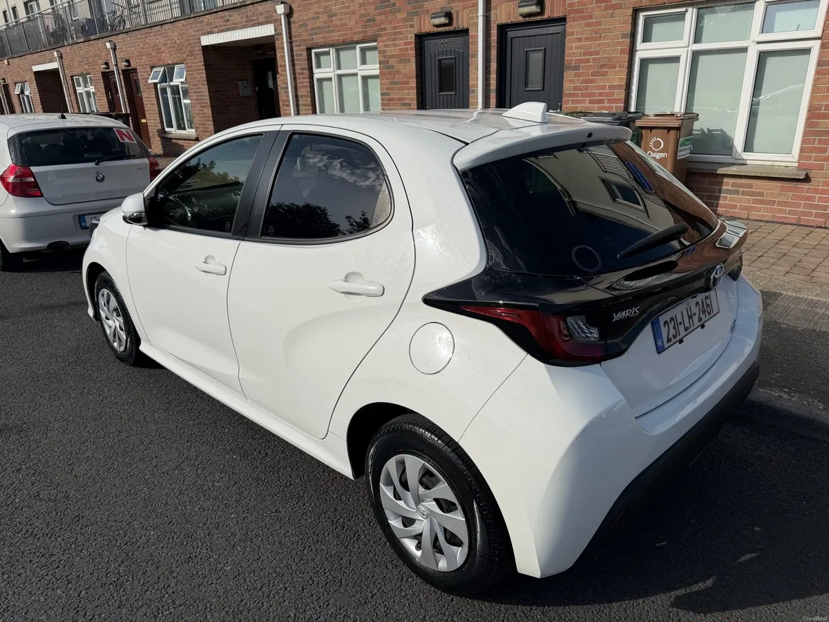Toyota Yaris Hybrid - 2023 - 14800€ only - Image 6