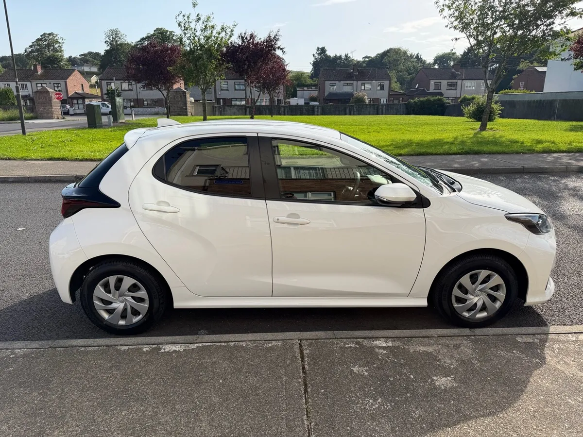 Toyota Yaris Hybrid - 2023 - 14800€ only - Image 5