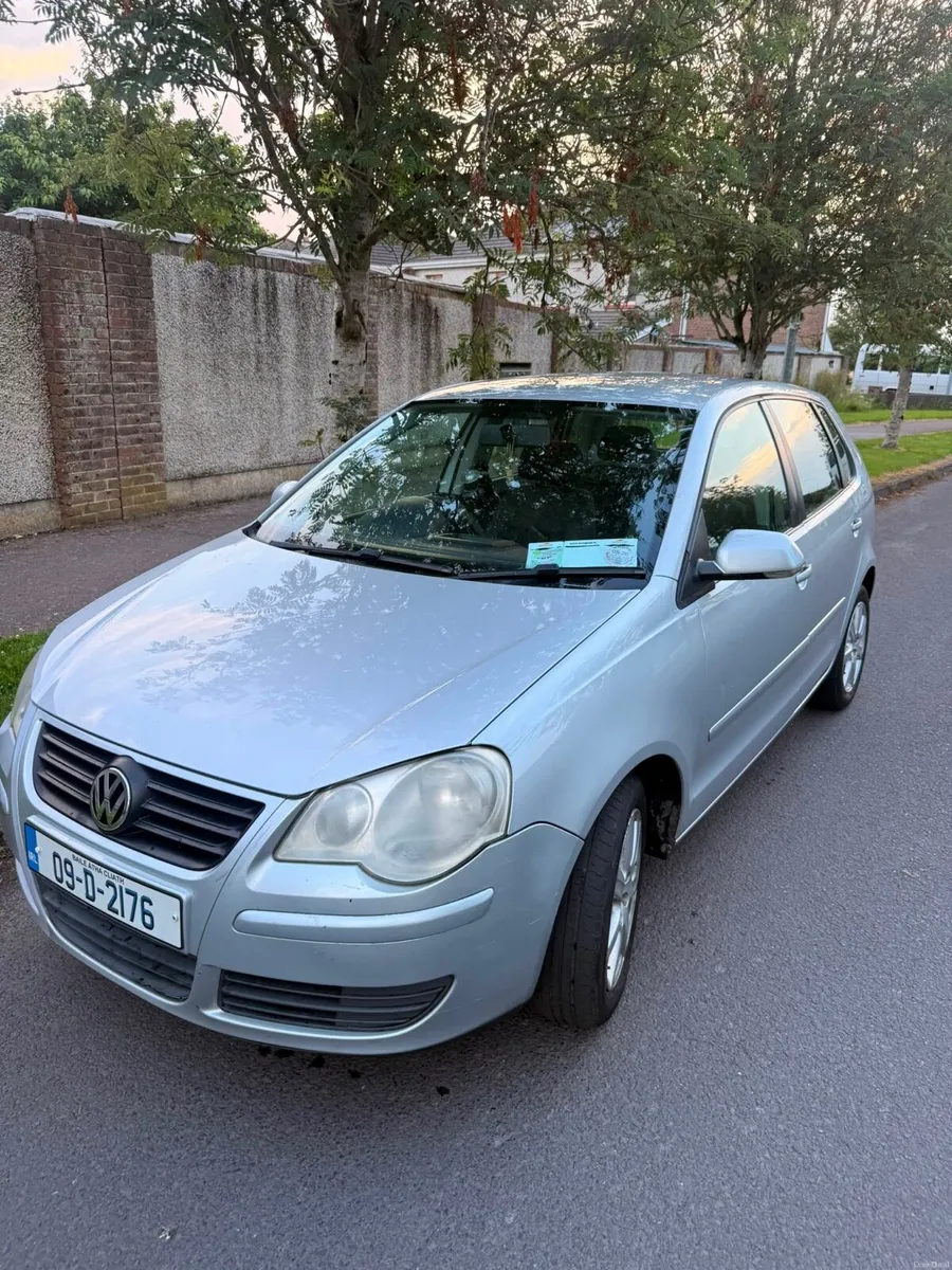Volkswagen Polo 2009 - Image 1