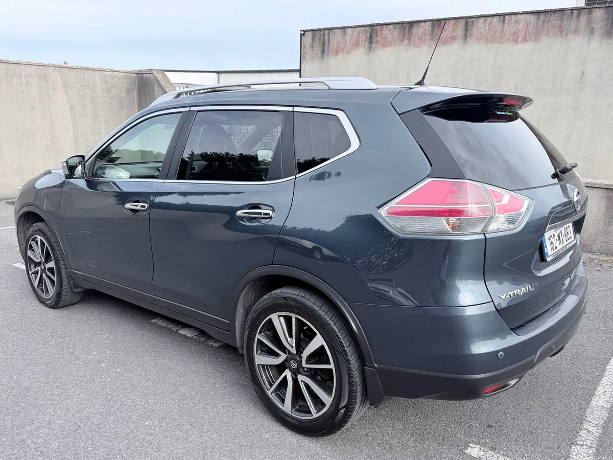 2016 Nissan X-trail 7 seater - Image 4