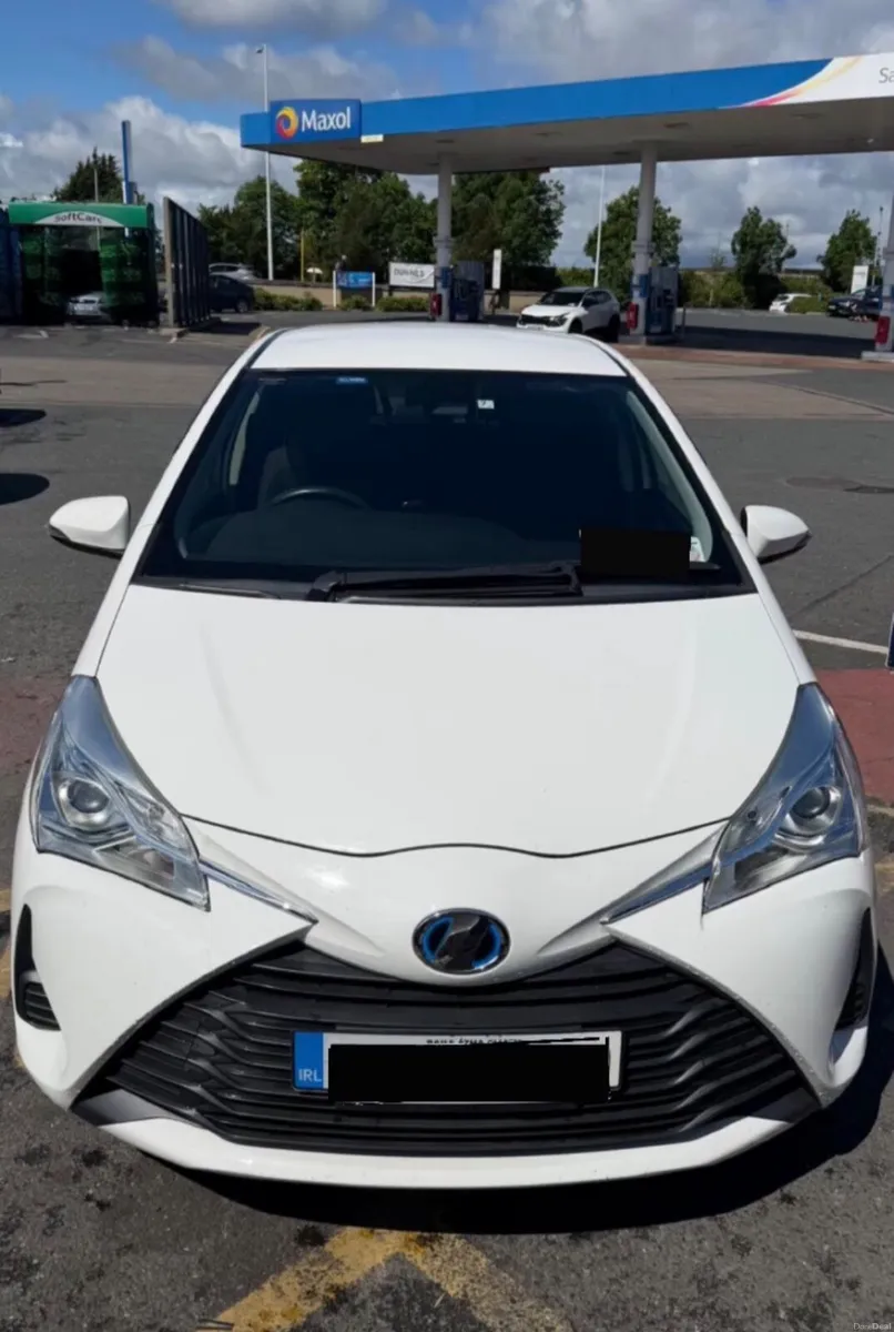 Toyota Vitz 2018 for sale (open to negotiation) - Image 2