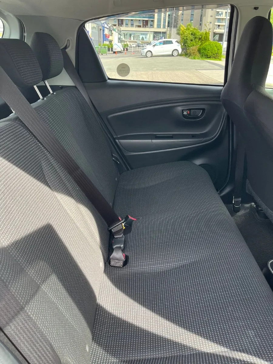 Toyota Vitz 2018 for sale (open to negotiation) - Image 5
