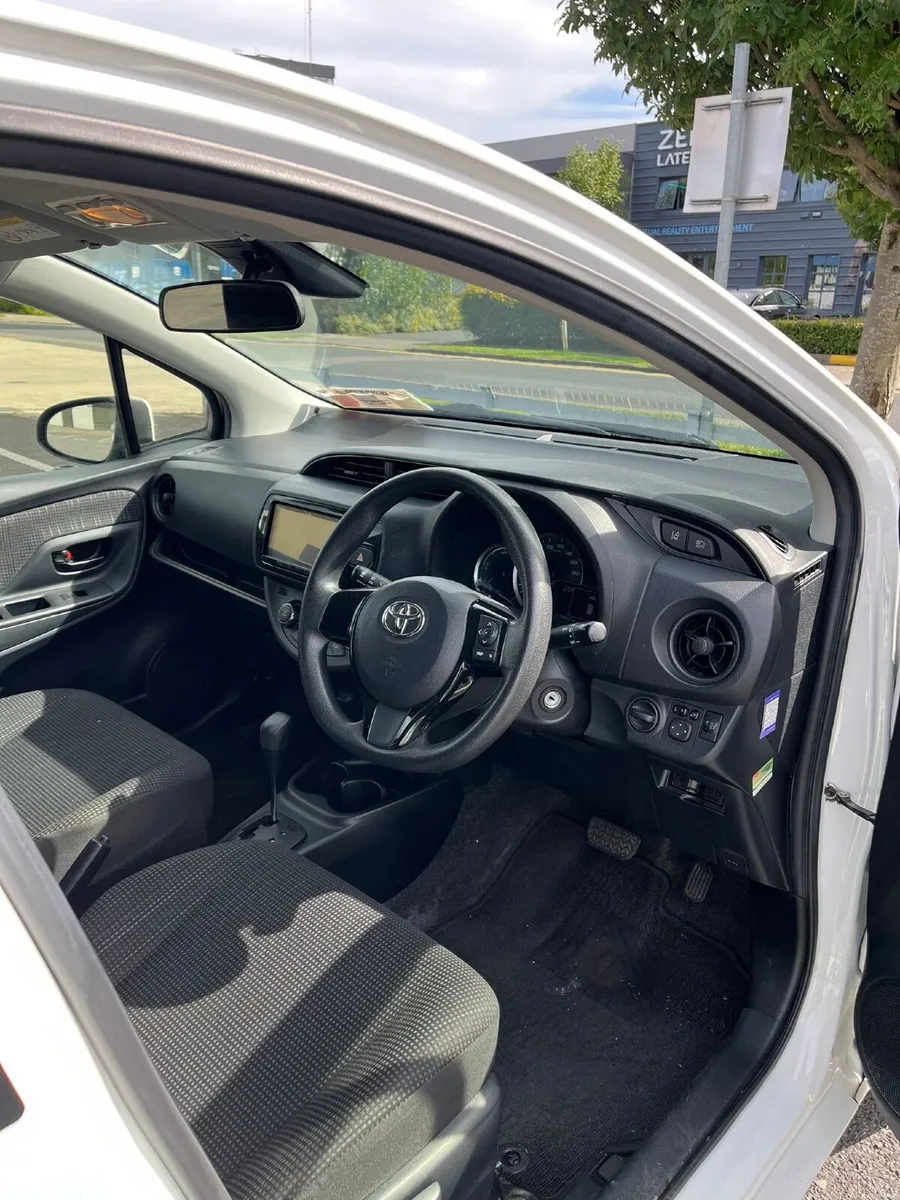 Toyota Vitz 2018 for sale (open to negotiation) - Image 6