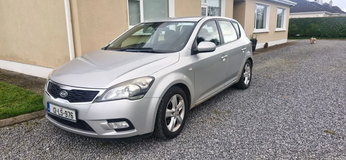 Kia Ceed 2012 - Image 1