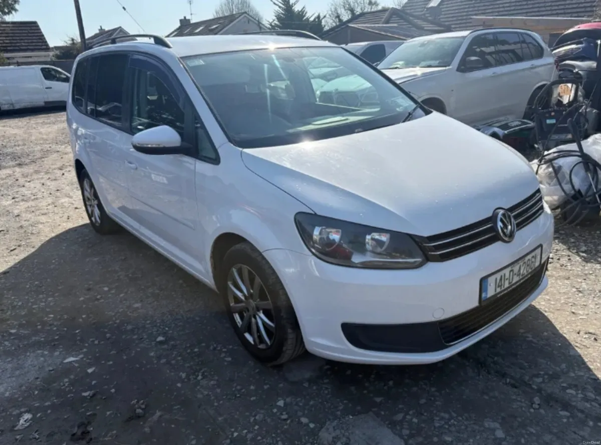 2014 Vw Touran 1.4 Automatic - Image 1