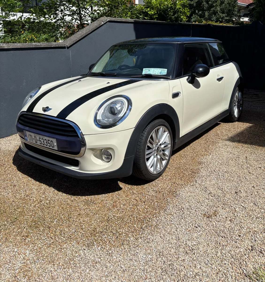 Mini Cooper 2017, petrol , manual - Image 1
