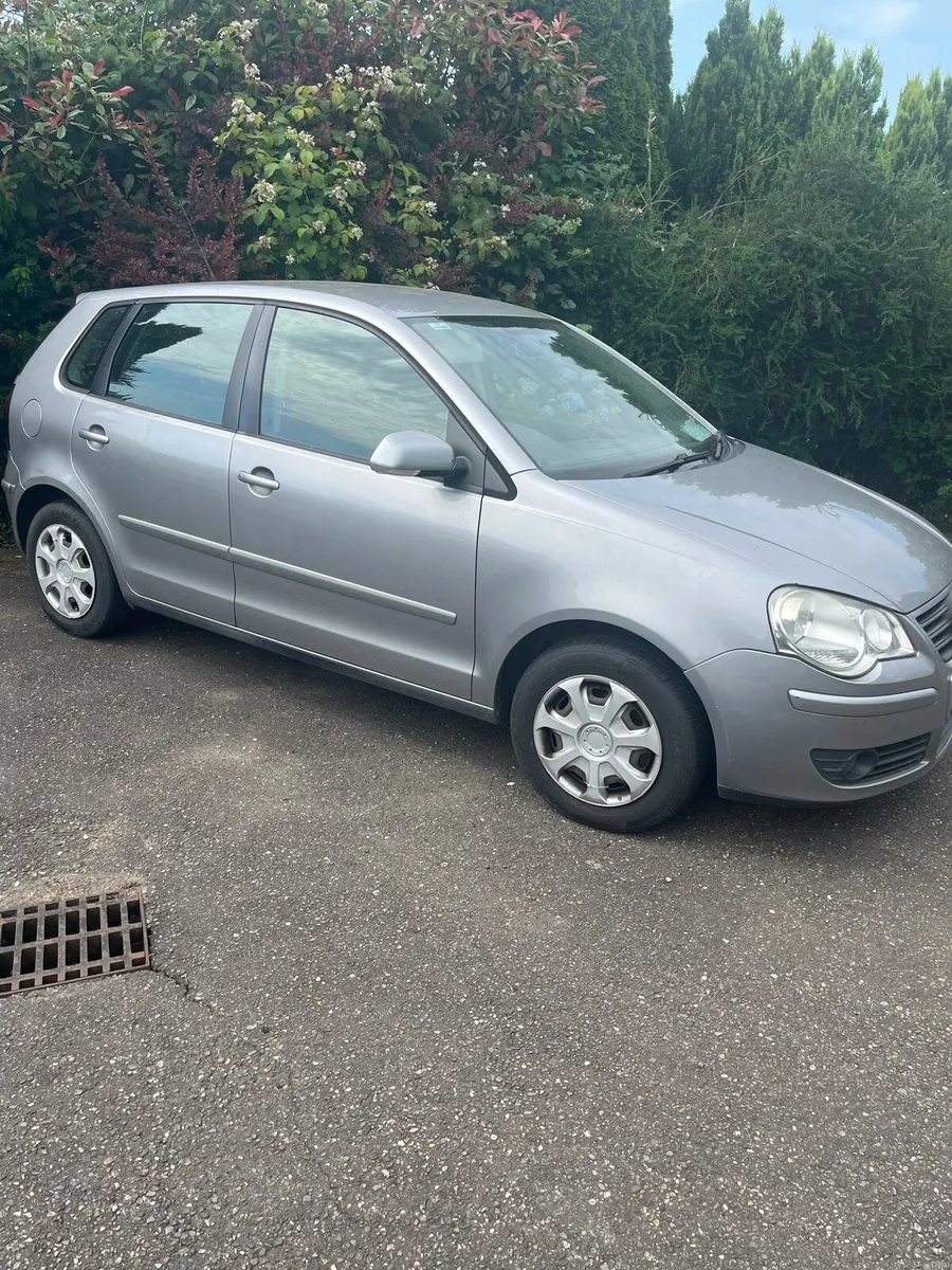 Volkswagen polo - Image 2