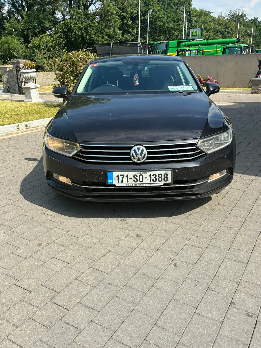 2017 Volkswagen Passat *tax+nct* - Image 3