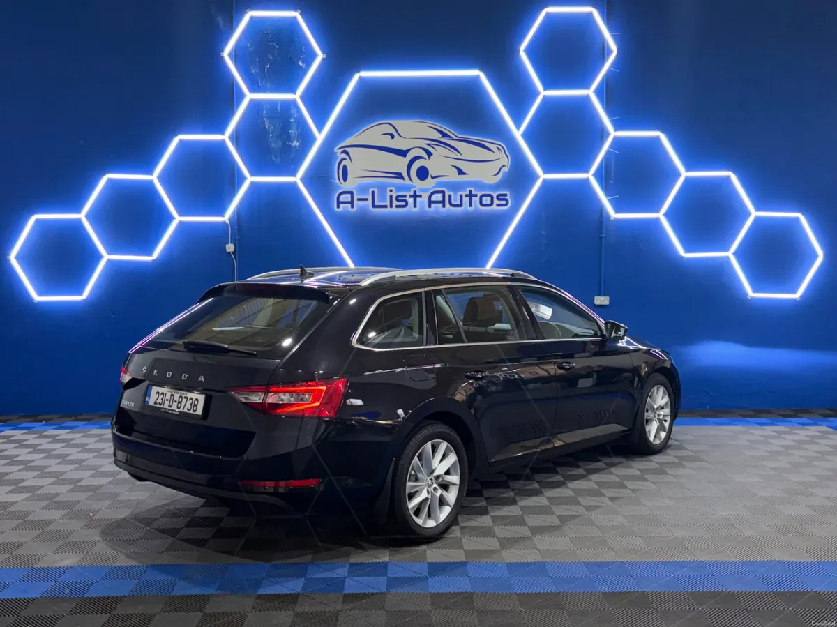 Skoda Superb 2.0TDI Combi Amb / FINANCE AVAILABLE - Image 3