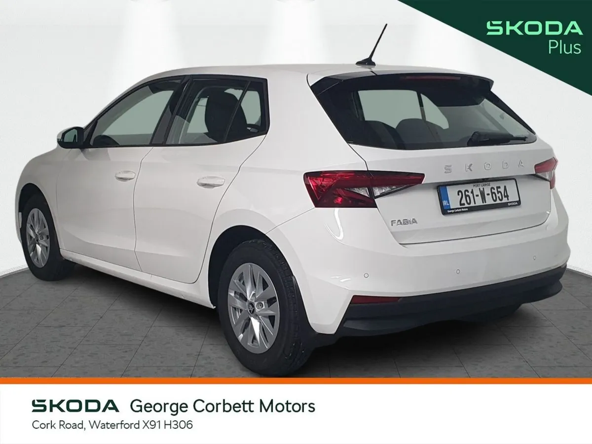 Skoda Fabia Selection 1.0MPi 80HP - Low Rate Finan - Image 3