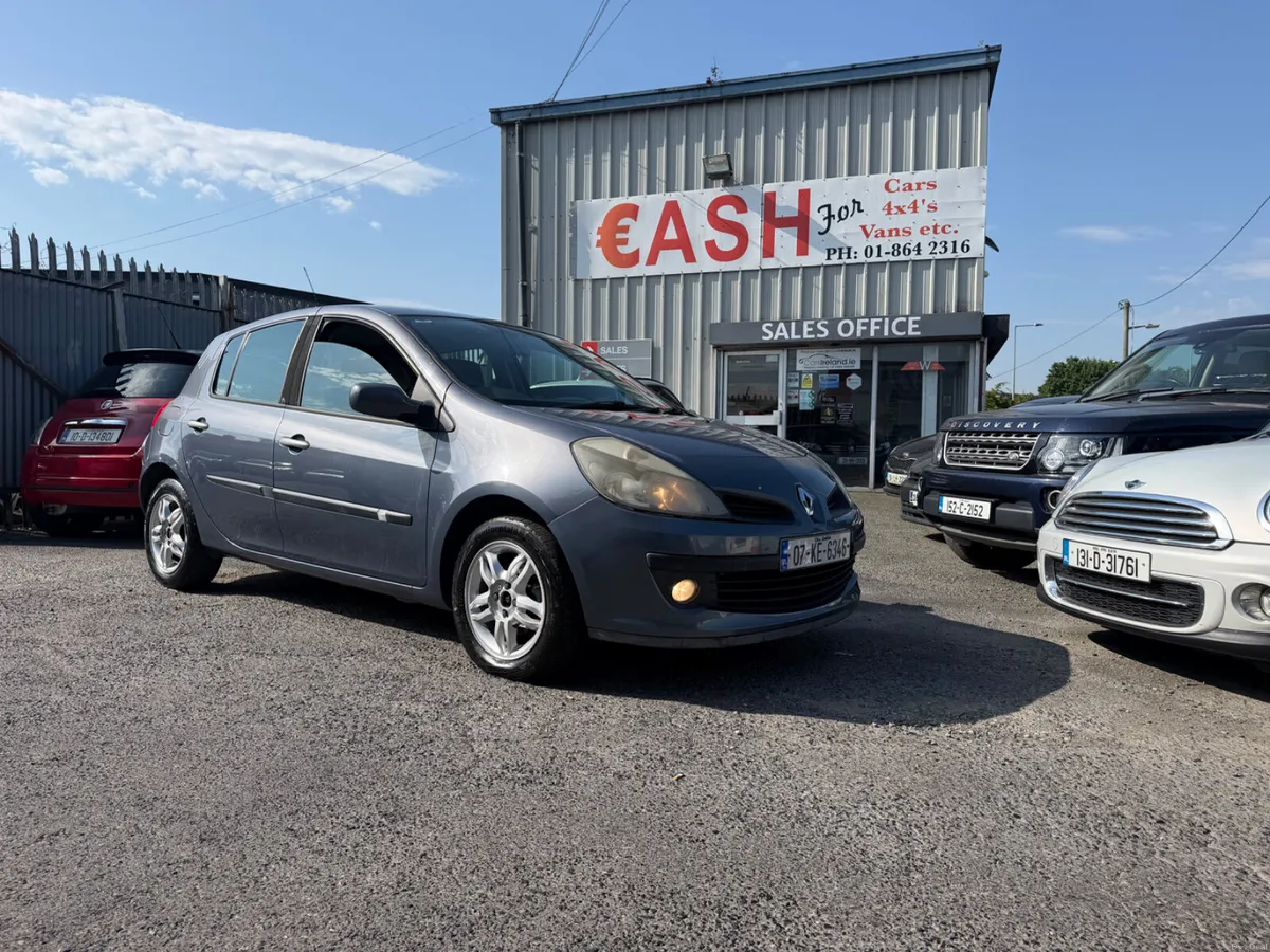 Renault Clio 2007 nct bargain €2490 - Image 2