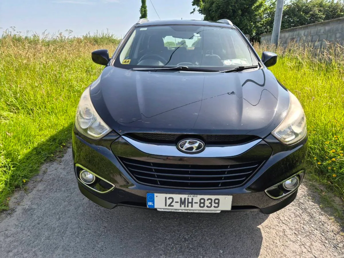 Ix35 ...2012  NCT 01/27 Very Clean Car !!! - Image 2