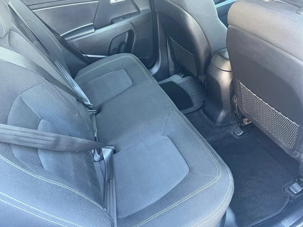 Kia Sportage 1.7 CRDI NEW NCT 08-27 - Image 6
