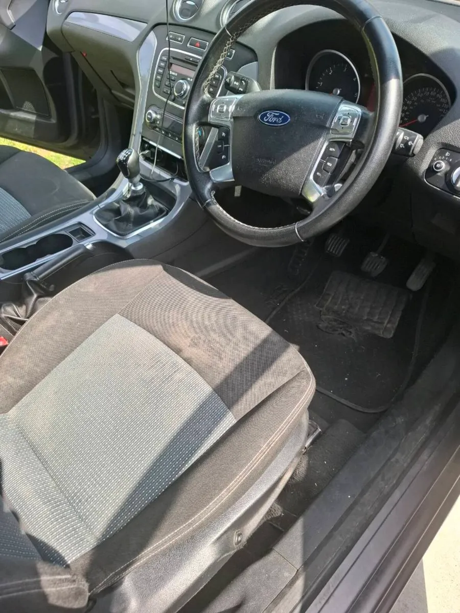 Ford mondeo - Image 1
