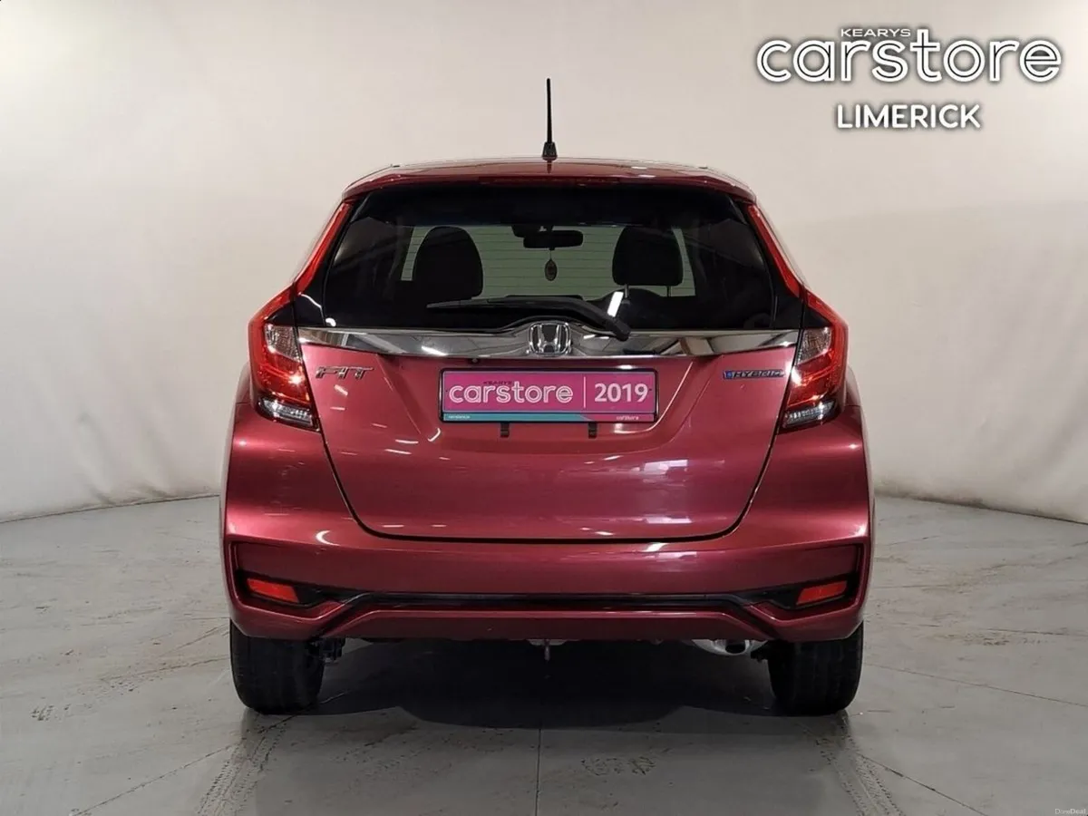 Honda Fit 1.5 HYBRID - Image 4