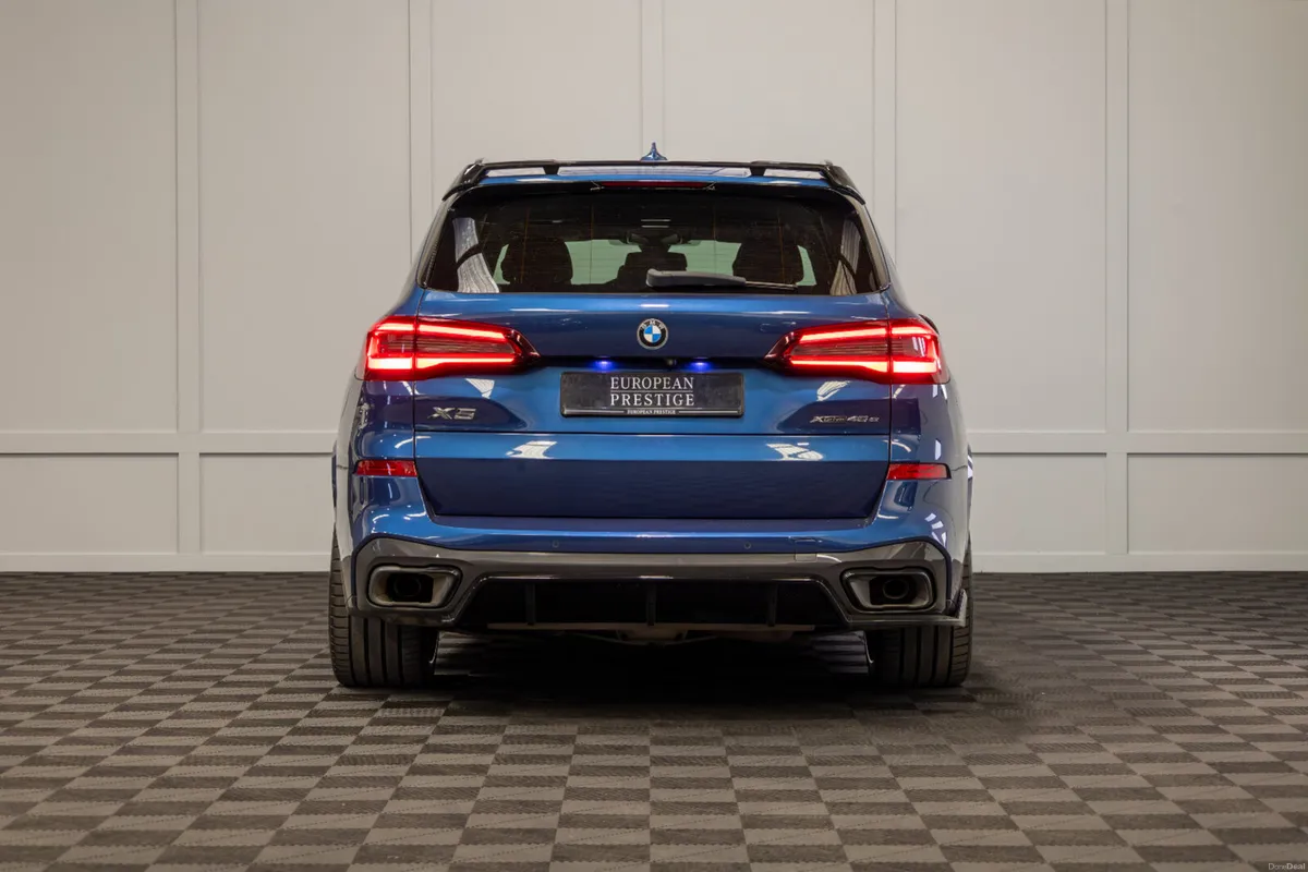 212 BMW X5 X-Drive 45e M-Sport - Image 5