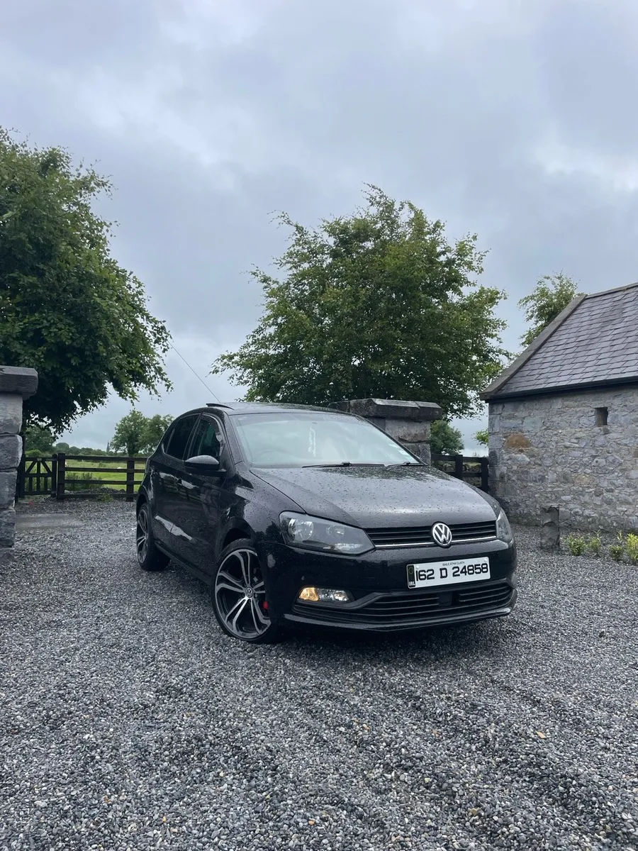 162 Volkswagen Polo - Image 1