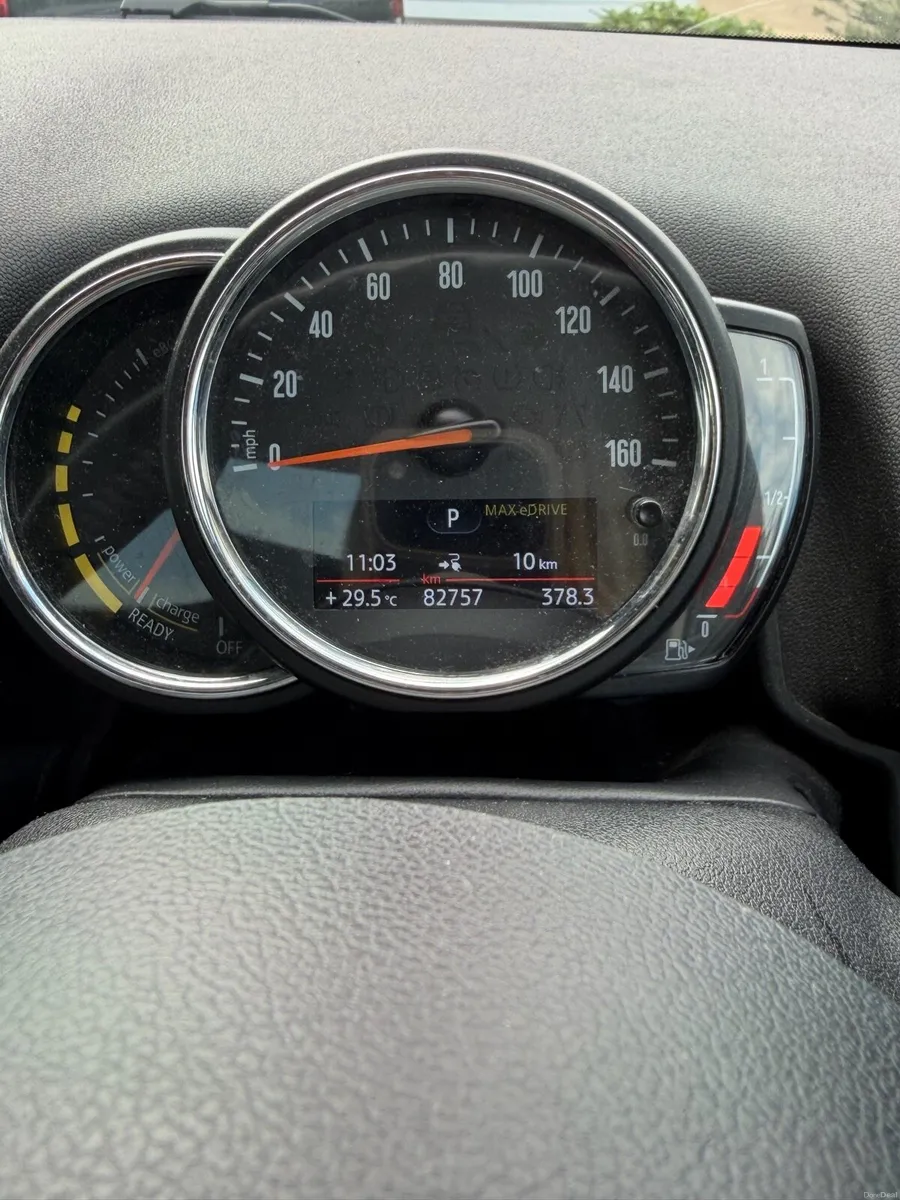 Mini Countryman petrol plug-in Hybrid - Image 4