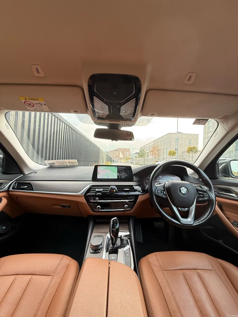 BMW 530E 2018 - Image 5