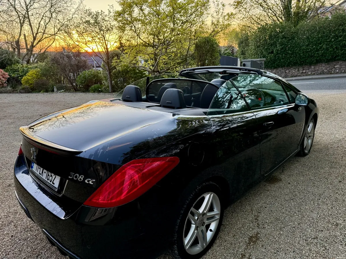 Peugeot 3008 2011 - Image 2