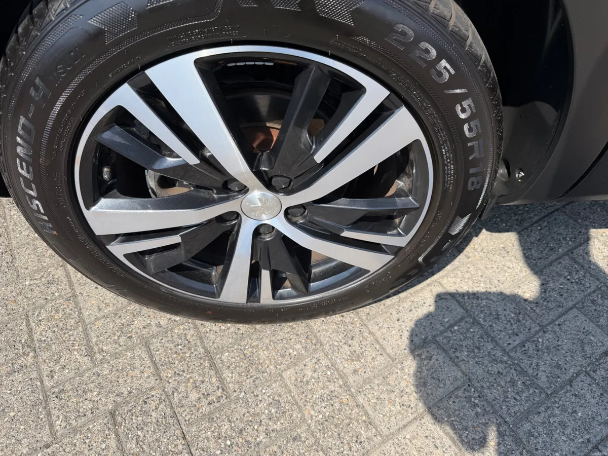 2019 Peugeot 3008 Allure 1.5d Automatic - Image 4