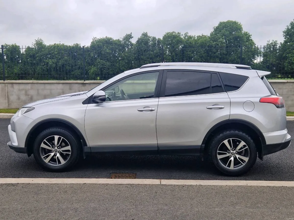 Toyota Rav 4 , 2.0 D4D - Image 6