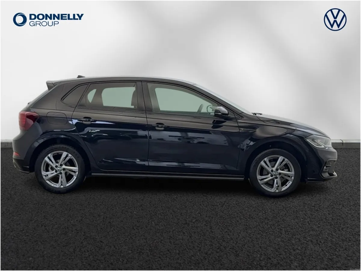 Volkswagen Polo Hatchback R-Line - Image 4
