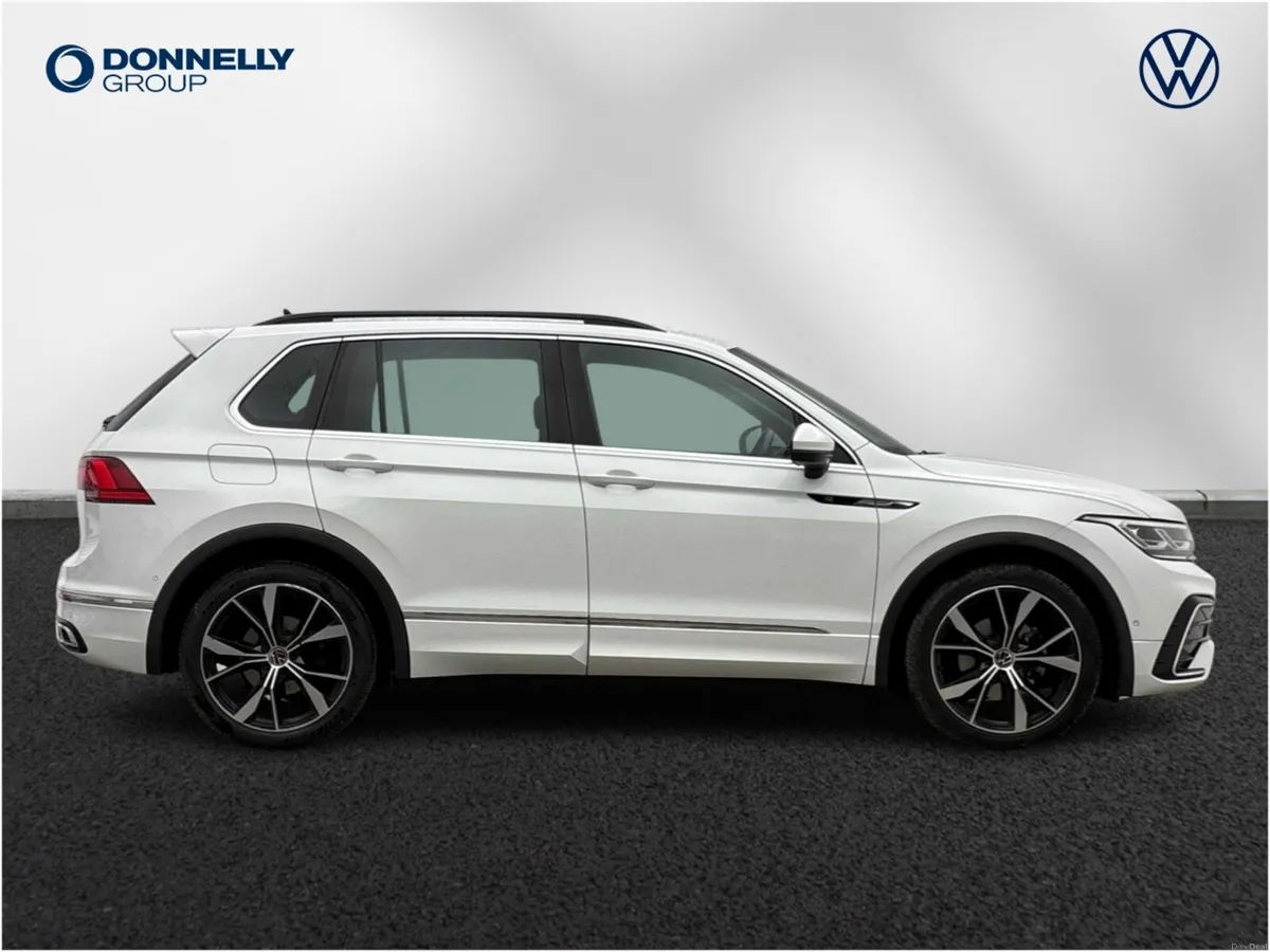 Volkswagen Tiguan Estate R-Line - Image 4