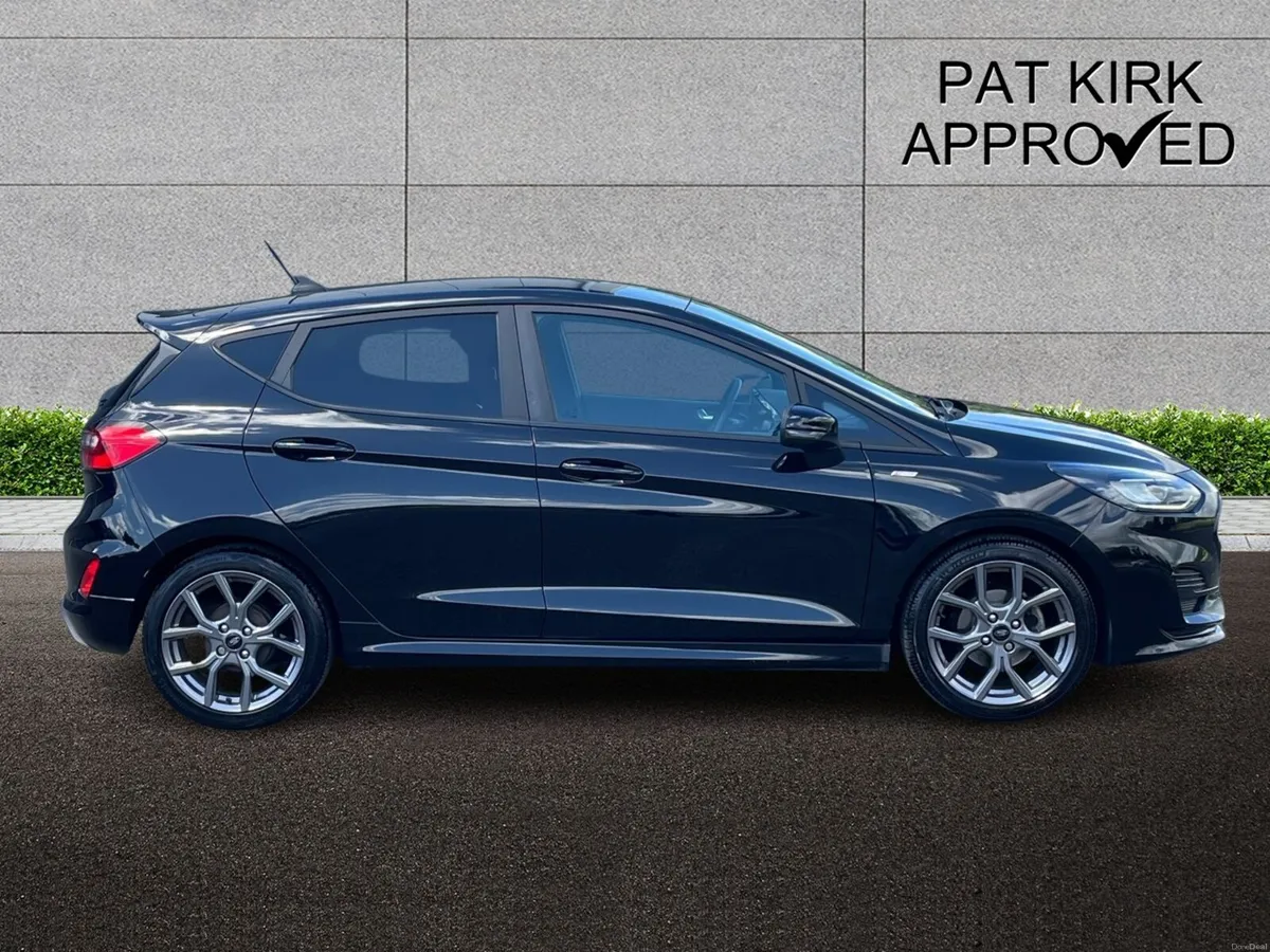 Ford Fiesta Hatchback ST-Line - Image 3