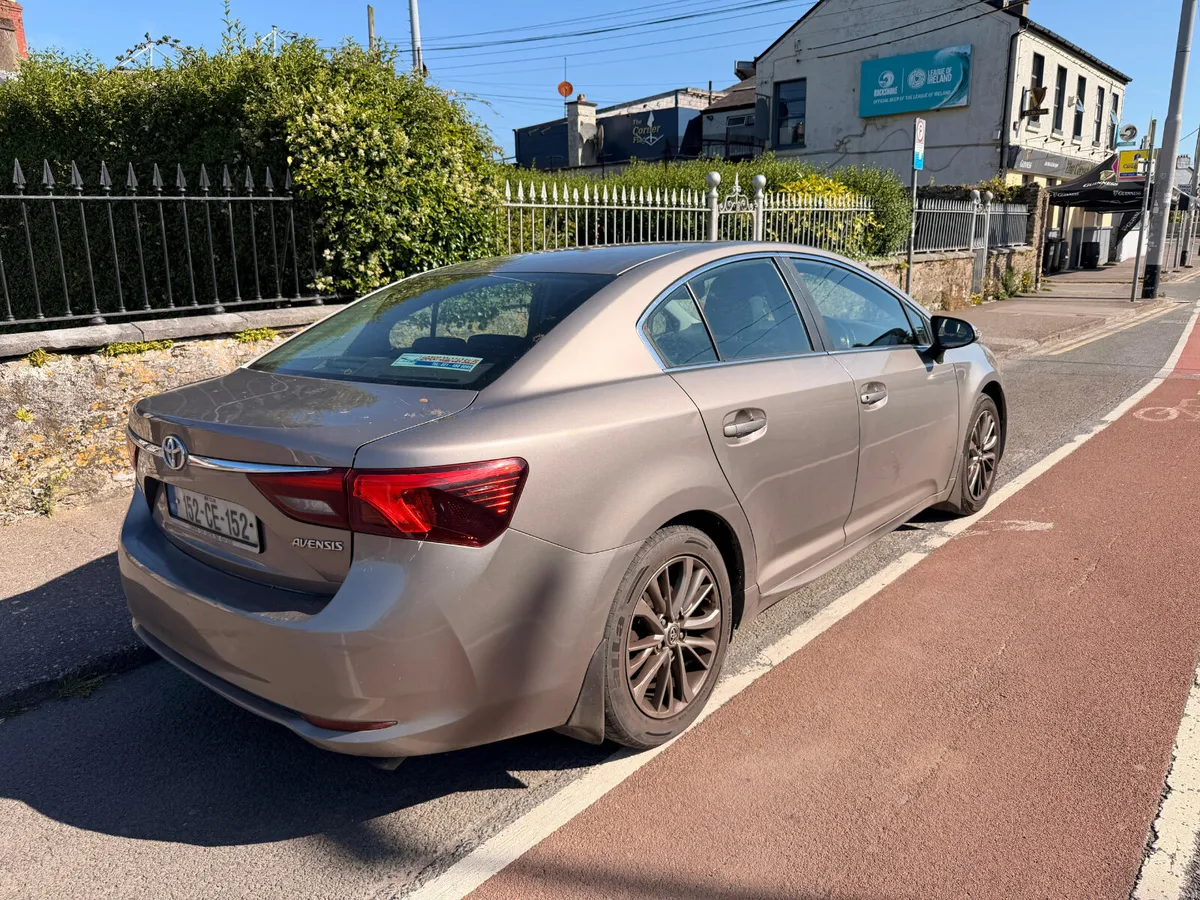 2015 Toyota Avensis 1.6 Diesel Luna Saloon - Image 2