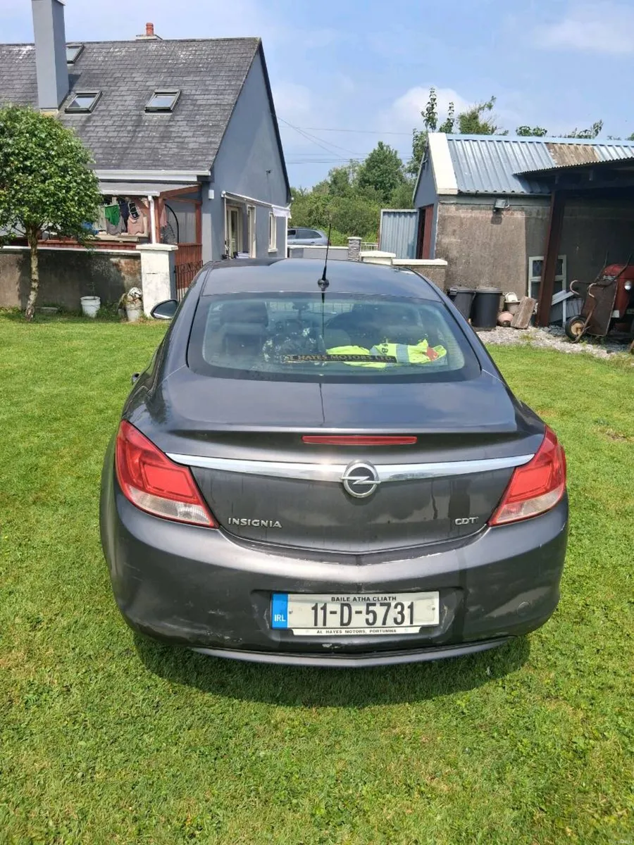 Opel insignia 2011 diesel - Image 2