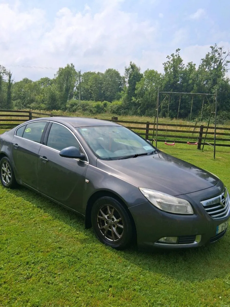 Opel insignia 2011 diesel - Image 3