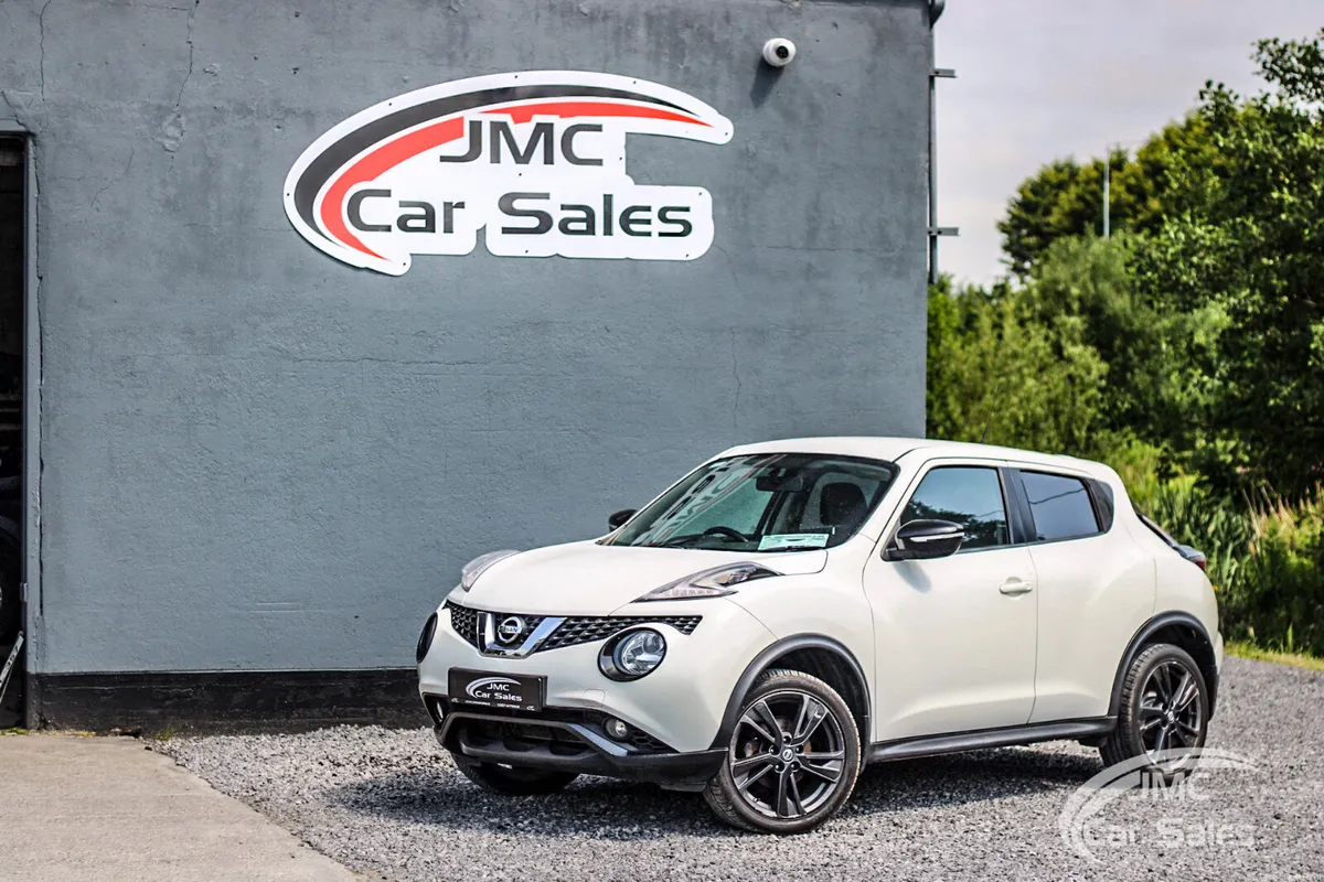 2016 NISSAN JUKE SV - Image 1