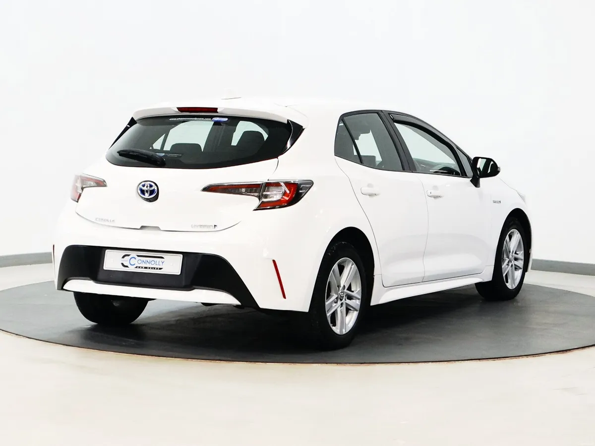 *106* 2022 Toyota Corolla 1.8 vvti icon - Image 4