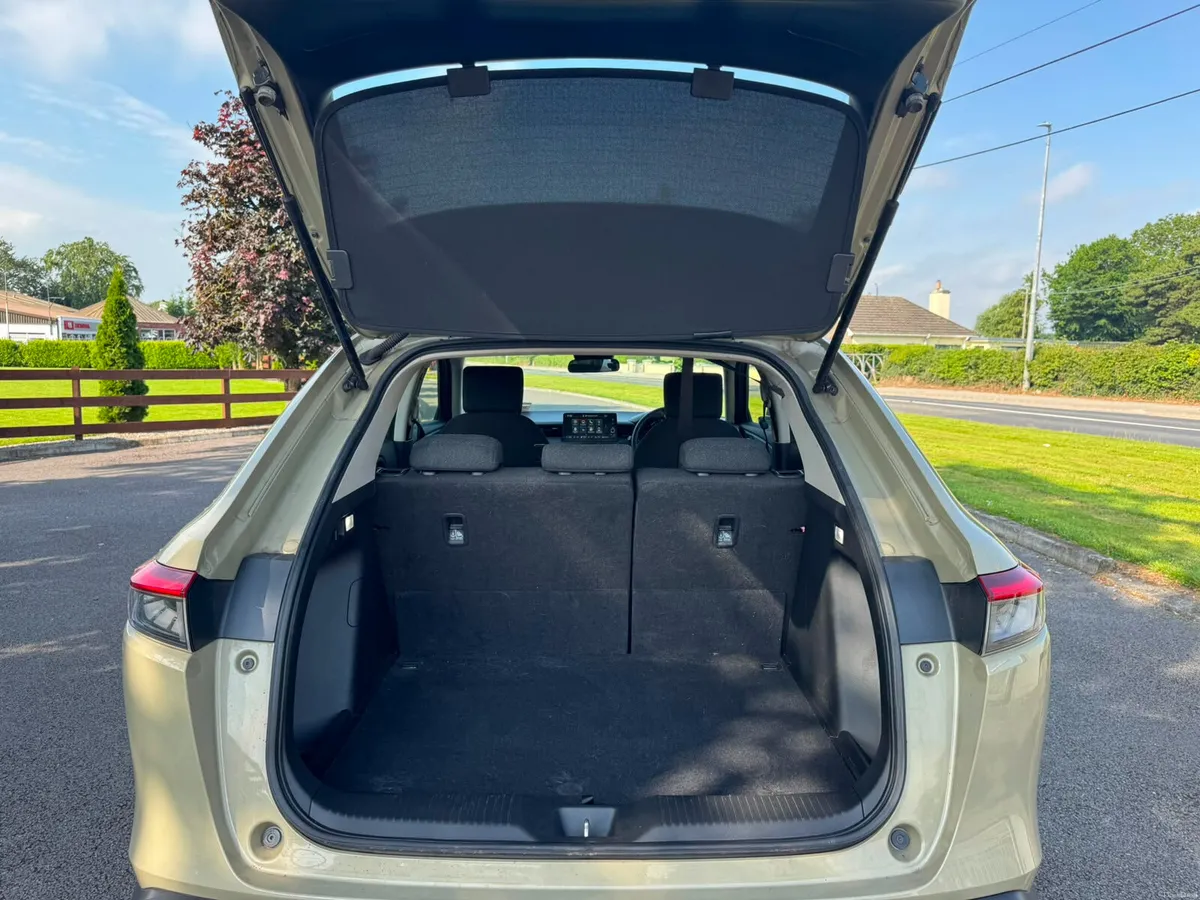 Honda HR-V Elegance e:HEV 2024 - Image 5
