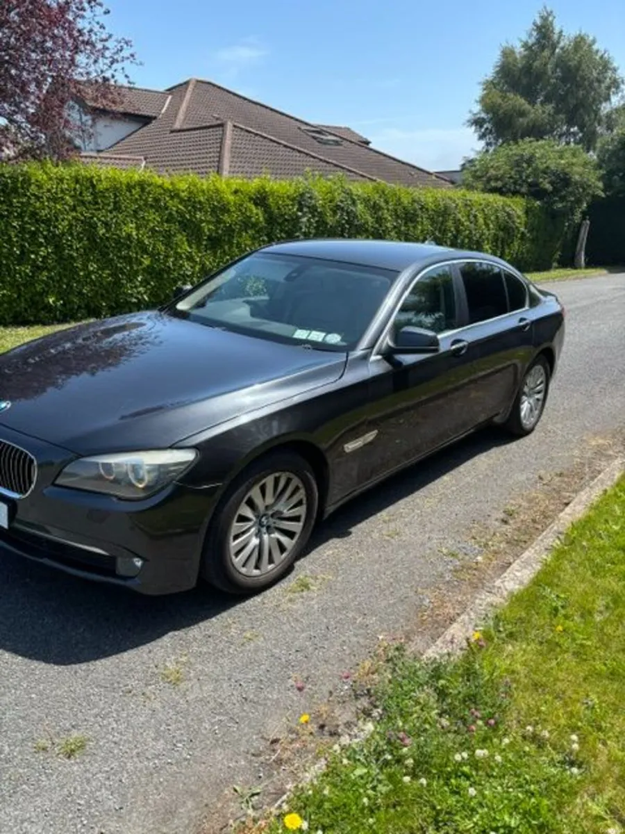 2011 BMW 730d SE - Image 2