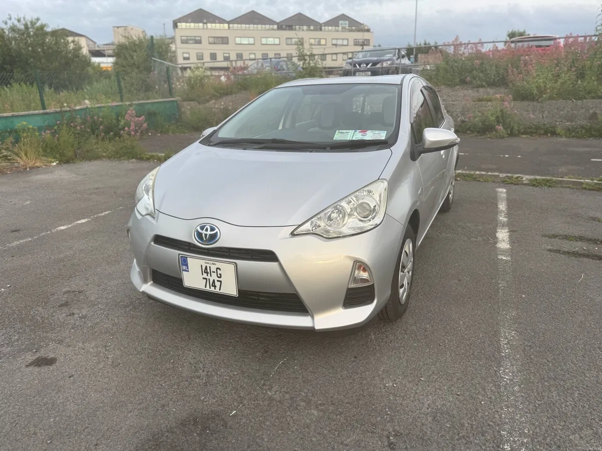2014 TOYOTA AQUA HYBRID AUTOMATIC - NEW NCT - Image 2