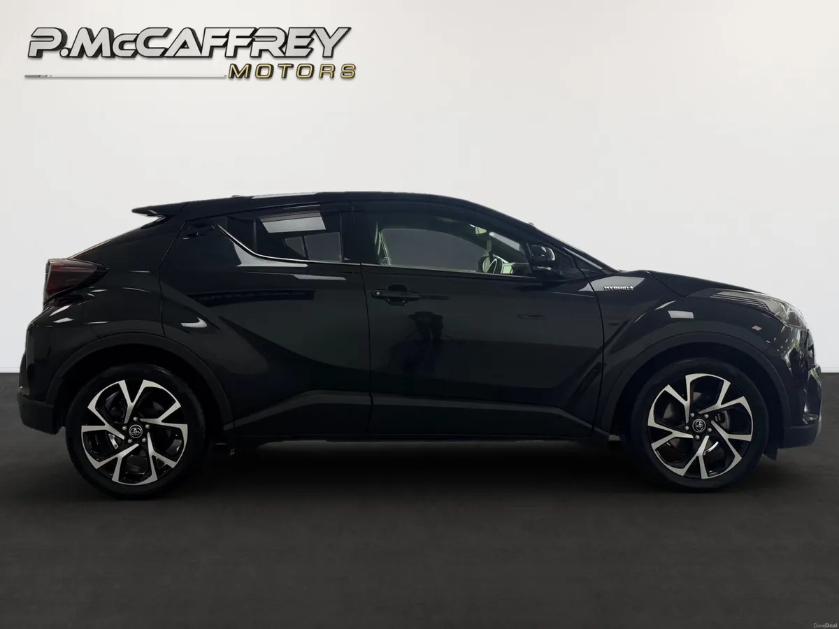 2018 Toyota C-HR Luna Sport Leather Reversing Came - Image 4