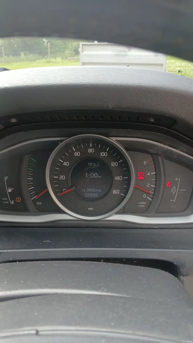Volvo V60 2015 - Image 4